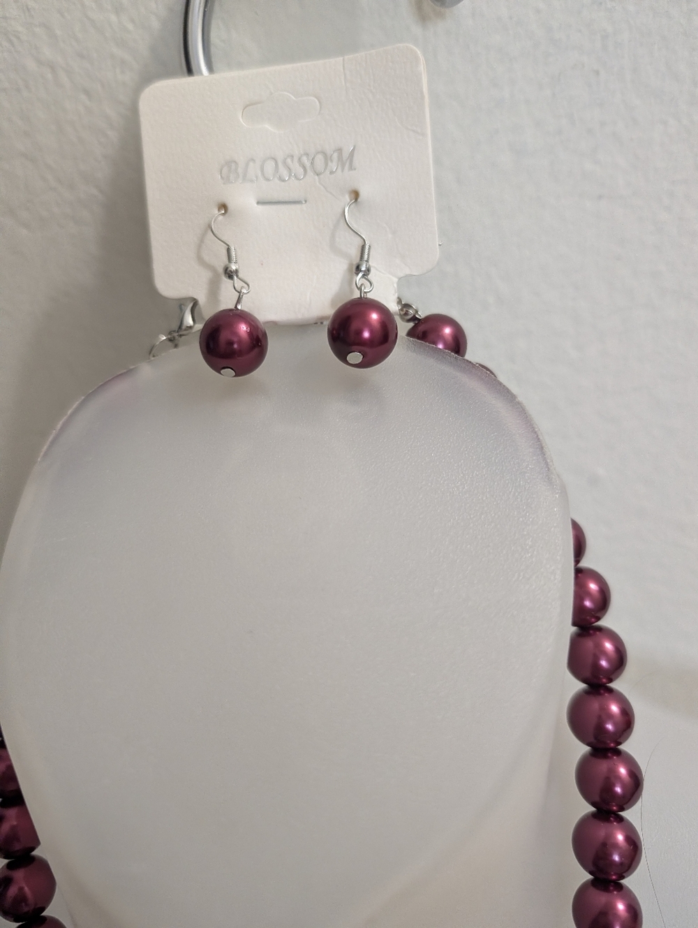 Women's Purple Pearl Beaded Necklace & Earrings Set - Picture 2 of 2